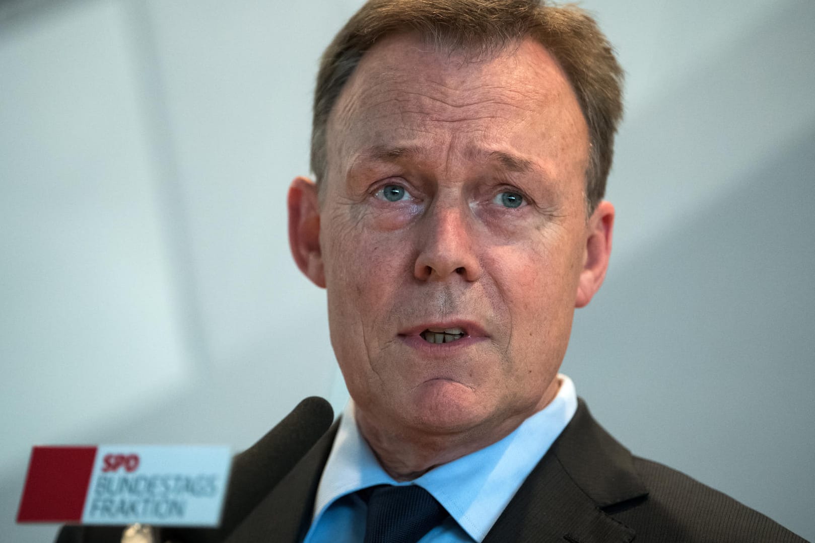 Thomas Oppermann, Fraktionsvorsitzender der SPD, erteilt wenige Monate vor der Bundestagswahl einer Koalition mit der Linkspartei eine Absage.