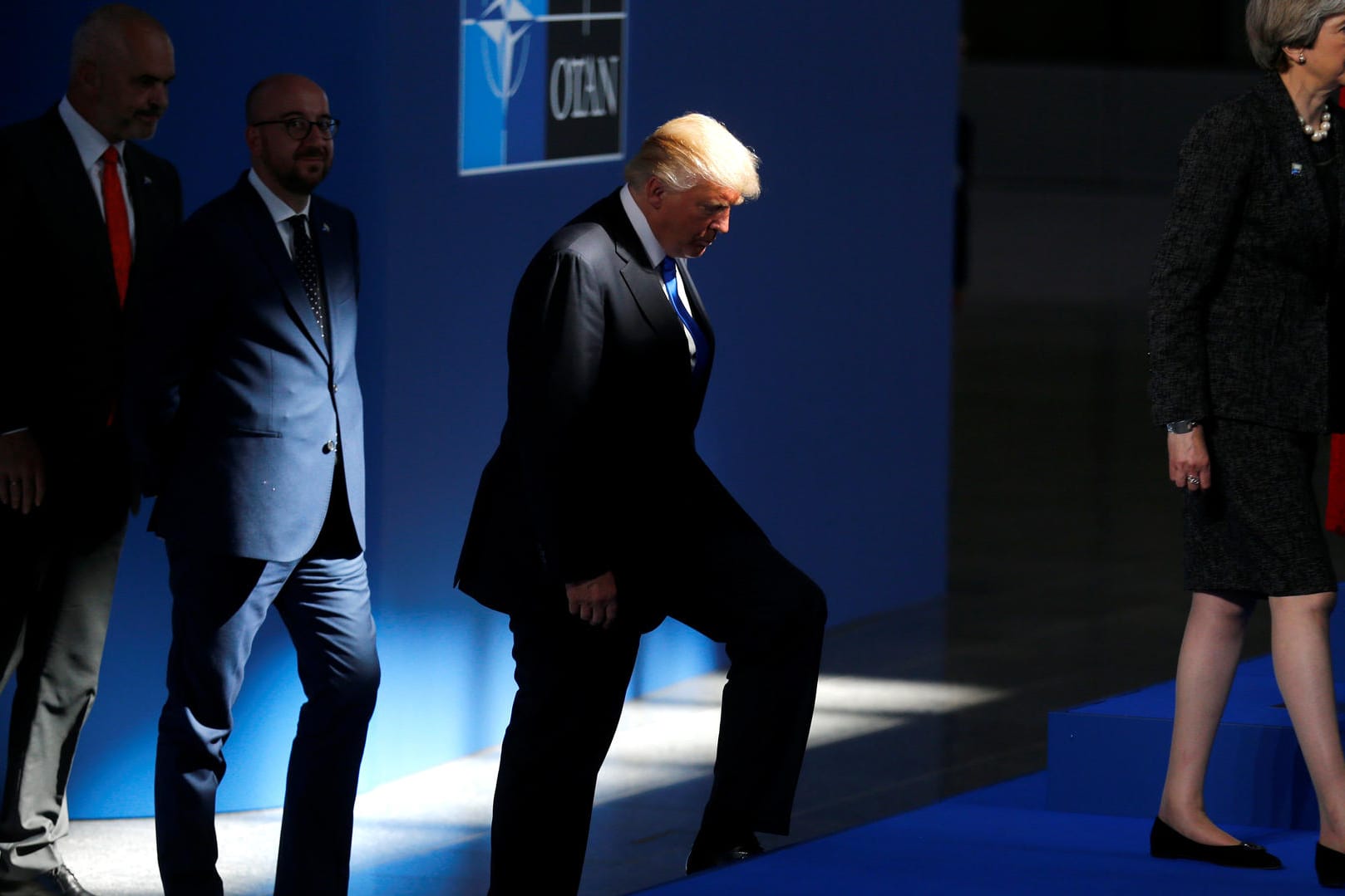 US-Präsident Donald Trump isoliert sich auf dem G7-Gipfel auf Sizilien mit seinem starren Kurs weiter selbst.