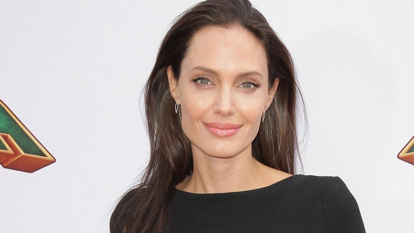 Hollywood-Star Angelina Jolie ist selbst Mutter von sechs Kindern.