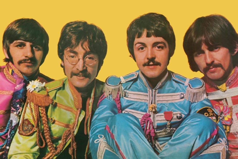 Zum 50 jährigen Jubiläum legen the Beatles "Sgt. Pepper" neu auf.