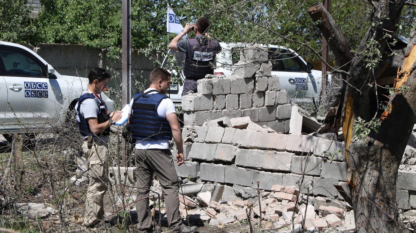Die OSZE ist mit 650 Beobachtern in der Ukraine im Einsatz, 570 sind im Osten des Landes tätig (Symbolfoto)