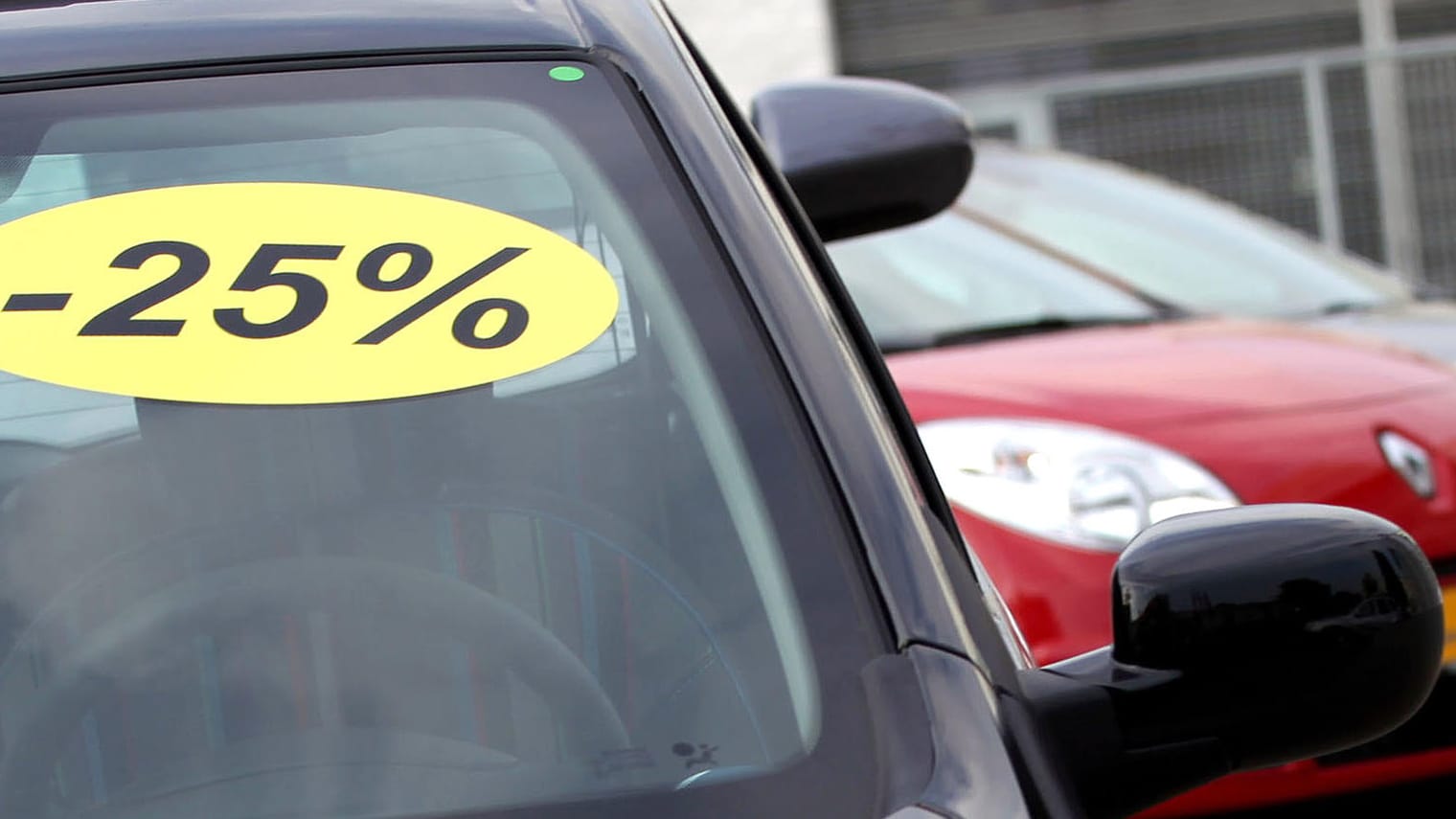 Handel im Wandel: Dieselfahrzeuge stehen rund 94 Tage, Benziner nur 82 Tage. Handel im Wandel: Dieselfahrzeuge stehen rund 94 Tage, Benziner nur 82 Tage.