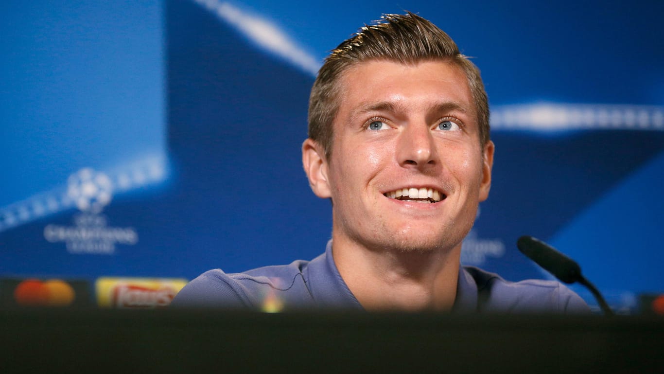 Toni Kroos spielte in der Bundesliga für Bayern München und Bayer Leverkusen.