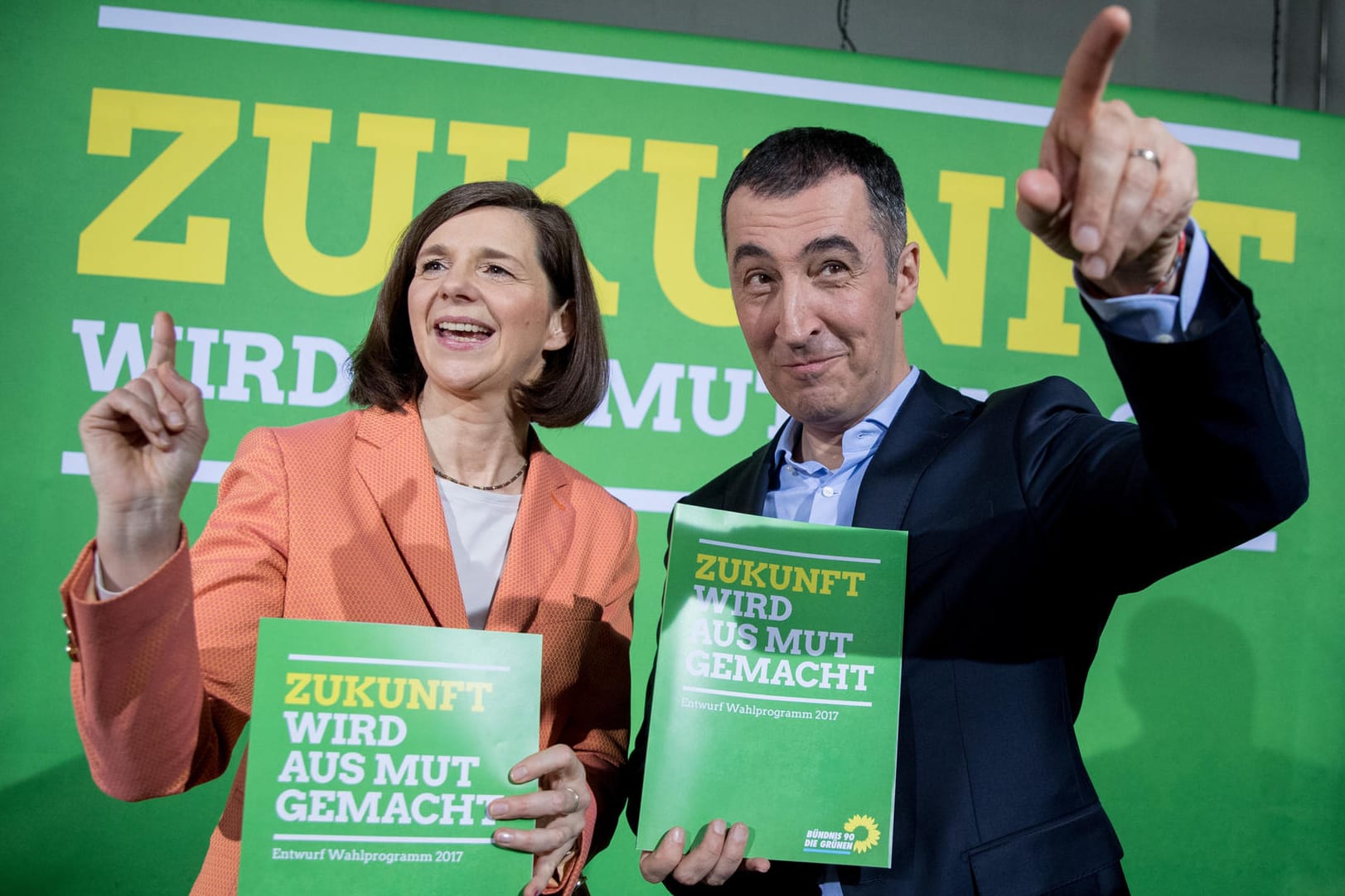 Die Spitzenkandidaten der Grünen: Katrin Goering-Eckardt und Cem Özdemir.