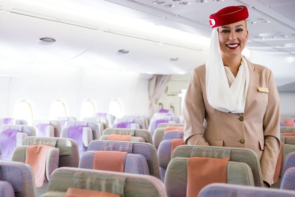 Der Airbus A380 ist die größte Passagiermaschine der Welt und fliegt auch von Dubai nach Auckland.