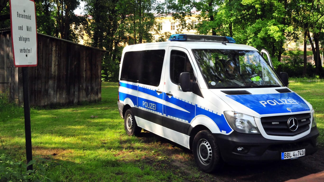 Ein Tipp führte die Polizei zu einem Terrorverdächtigen in Brandenburg.