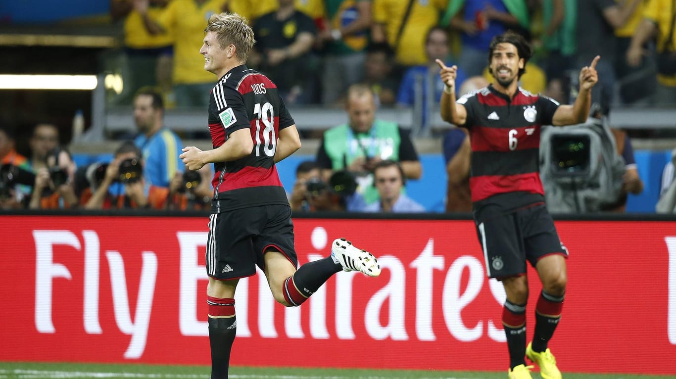 Kroos und Khedira beim historischen 7:1-Sieg im WM-Halbfinale gegen Gastgeber Brasilien.