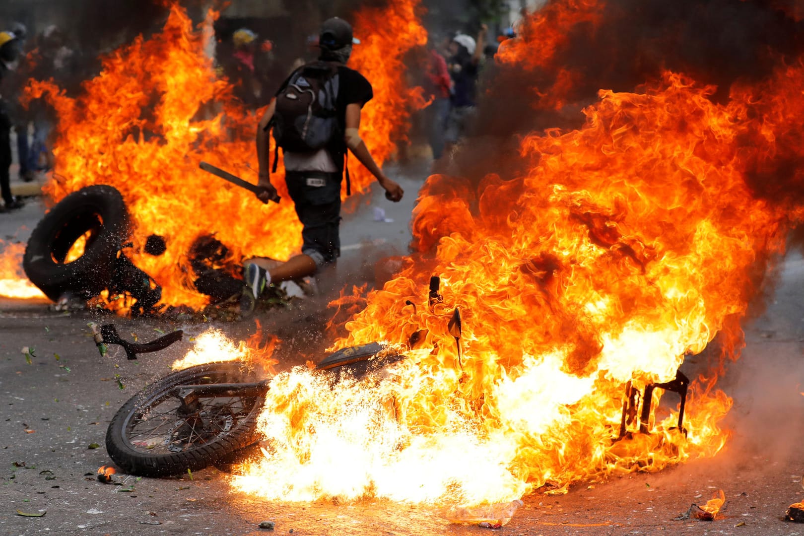 Heftige Auseinandersetzungen zwischen der Polizei und Demonstranten in der venezolanischen Hauptstadt Caracas.