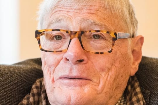 Der Chefdirigent der Hamburger Symphoniker, Sir Jeffrey Tate, ist tot.