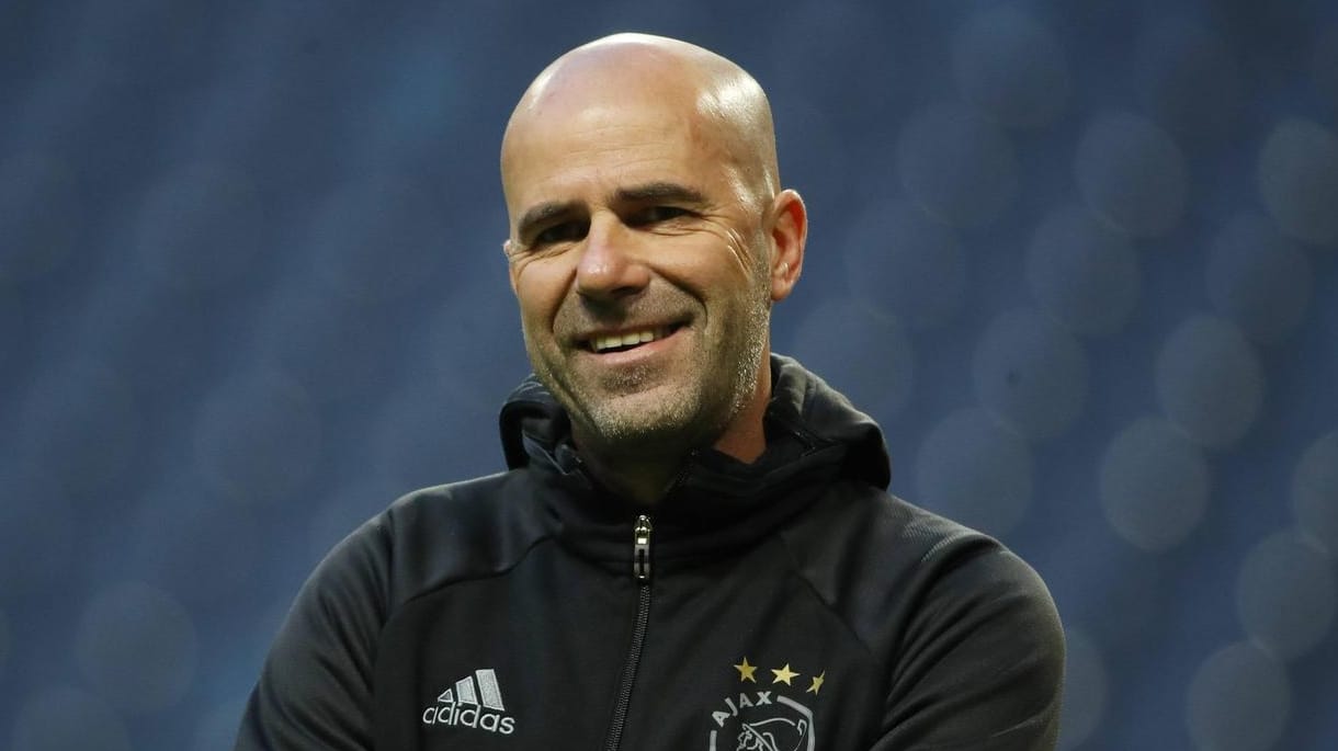 Peter Bosz ist erst seit vergangenem Jahr Trainer bei Ajax Amsterdam.