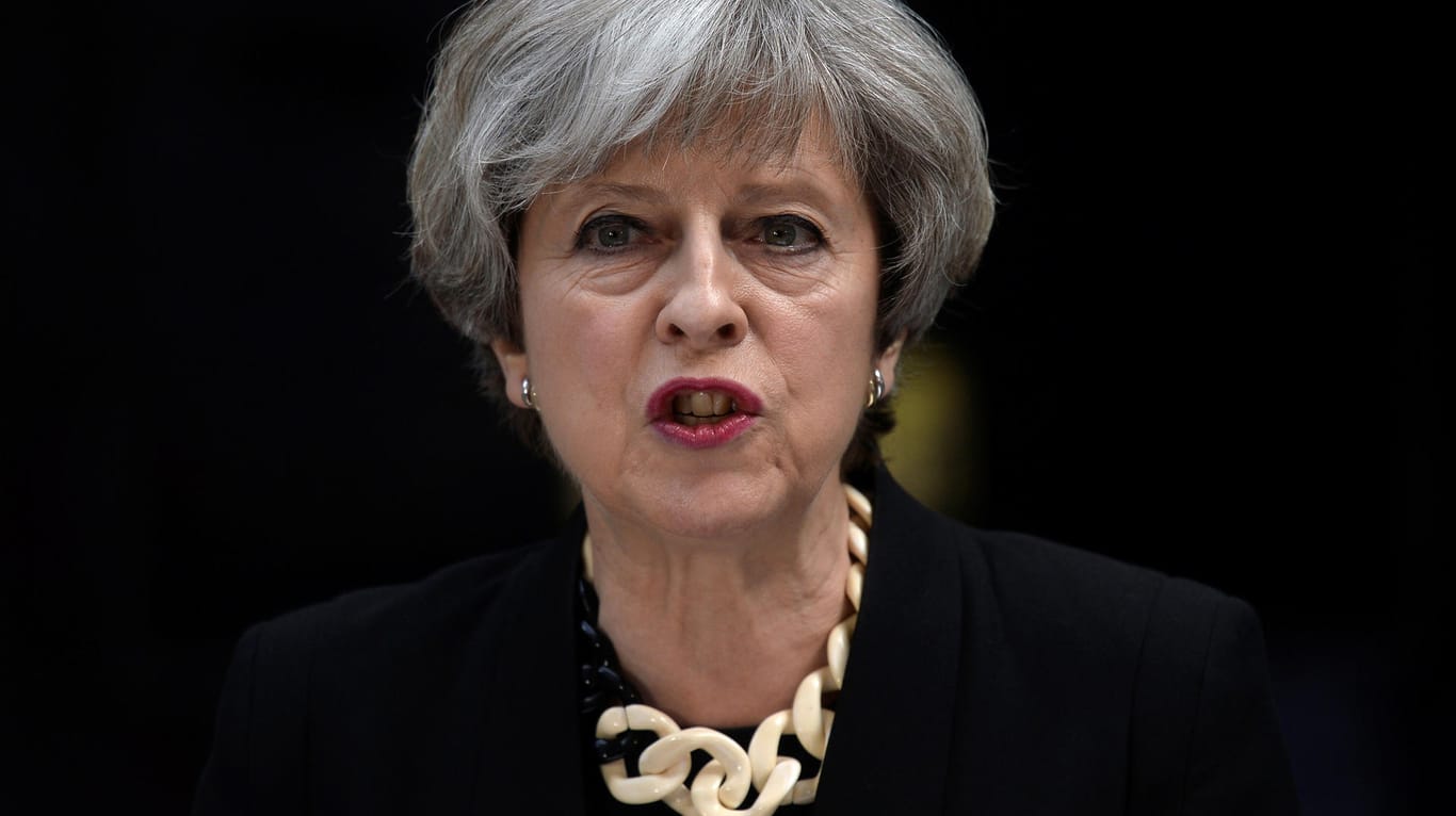 Theresa May fordert nach der Terror-Nacht von London Konsequenzen.