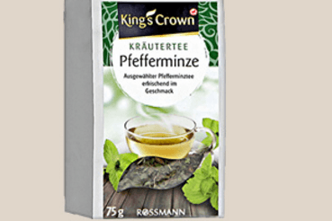 Rossmann bewirbt den Pfefferminz-Tee von "King's Crown" mit: "Erfrischend im Geschmack".