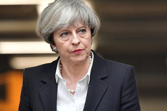 May will Menschenrechte für Extremisten einschränken