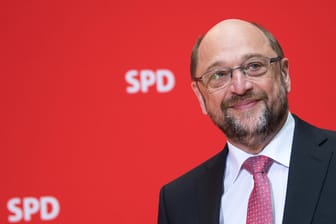 Martin Schulz will im Fall eines Wahlerfolgs mit einem Vier-Punkte-Plan die Rente reformieren. (Archiv)