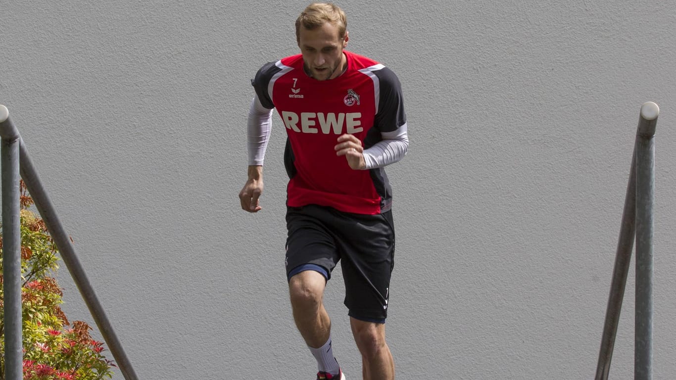 Der 27-jährige Marcel Risse arbeitet am Kölner Geißbockheim an seinem Comeback.
