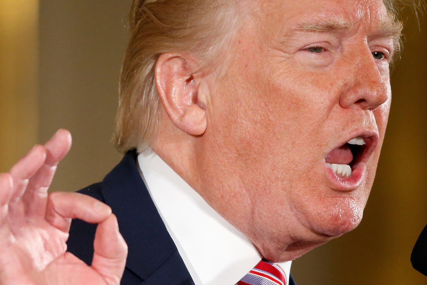 US-Präsident Donald Trump verband seine Beileidsbekundung an Teheran mit deutlicher Kritik.