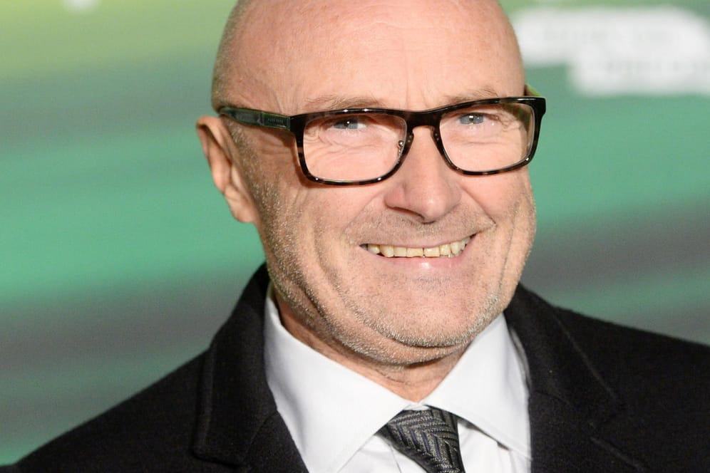 Der britische Sänger Phil Collins hat sich eine schwere Wunde im Gesicht zugezogen.
