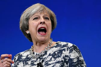 Theresa May hat mit der Neuwahl in Großbritannien einen Fehler gemacht.