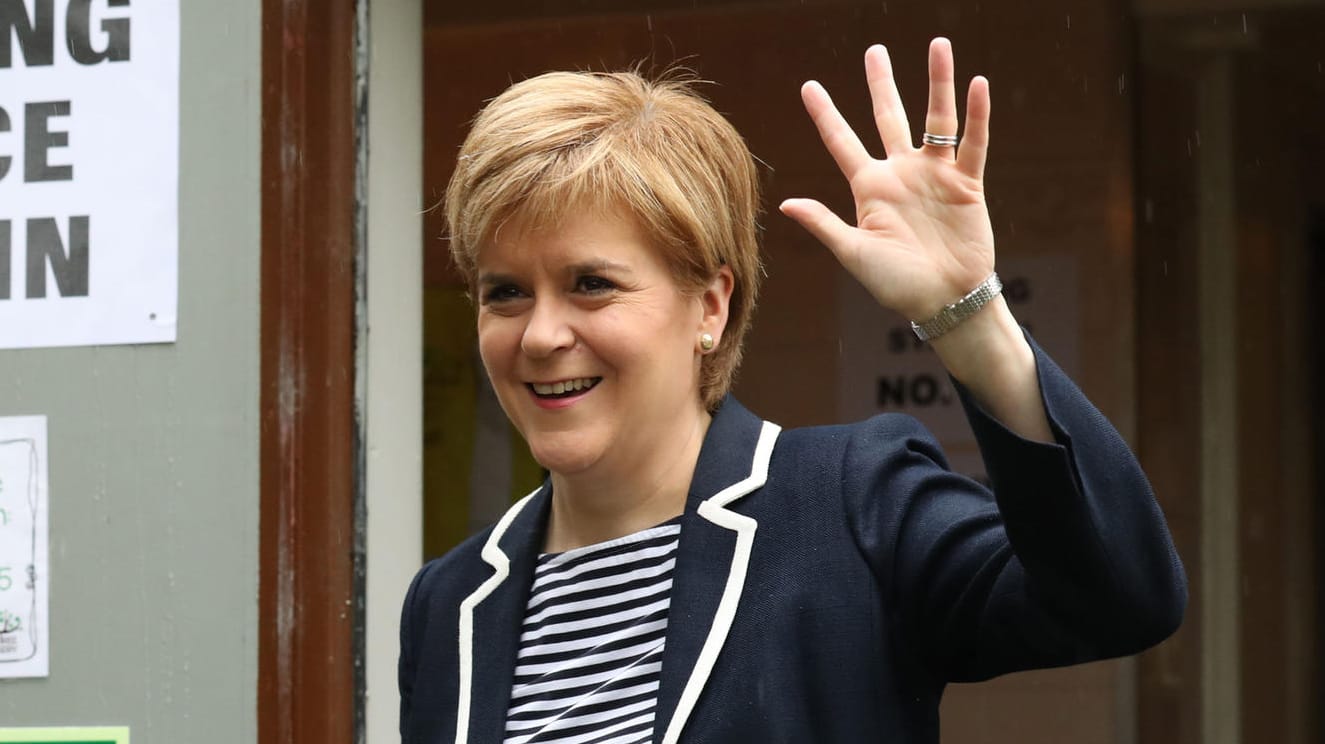 Die schottische Regierungschefin Nicola Sturgeon will den Brexit verhindern. Die schottische Regierungschefin Nicola Sturgeon will den Brexit verhindern.
