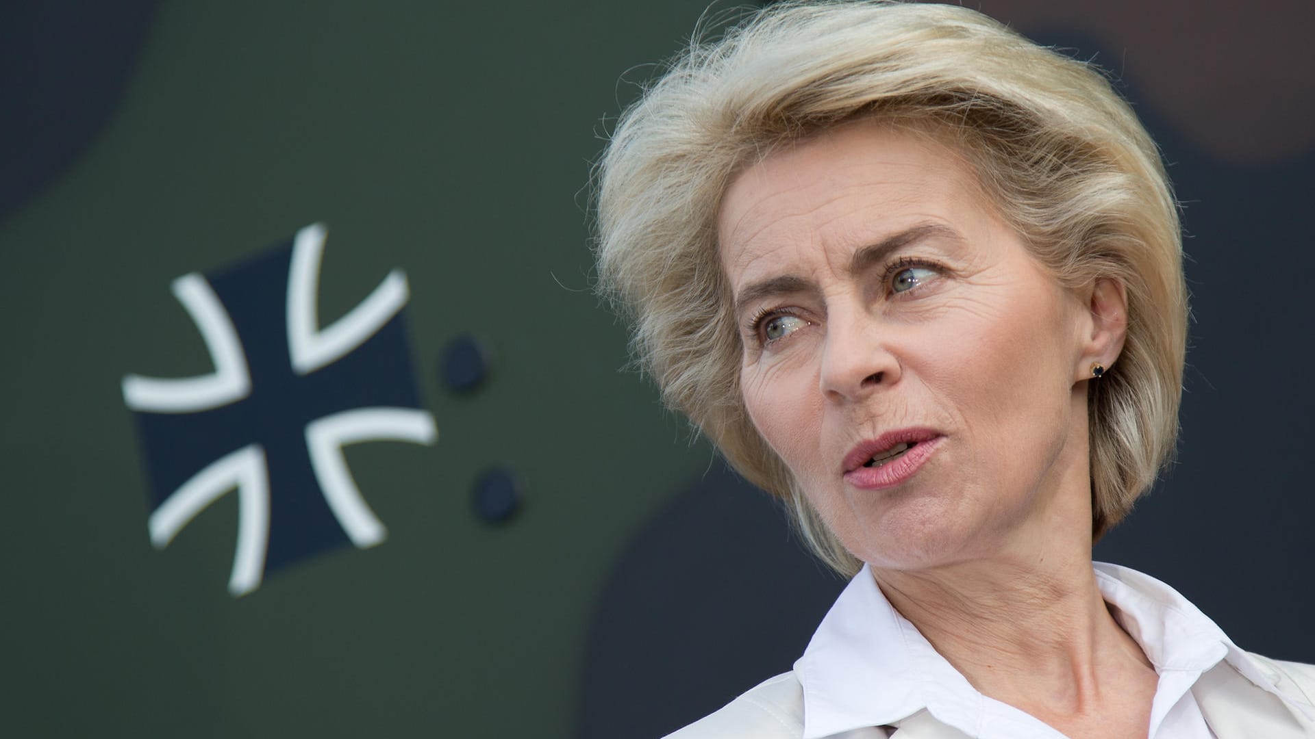 Verteidigungsministerin Ursula von der Leyen (CDU) bei einem Besuch am Standort der Pioniere in Minden.