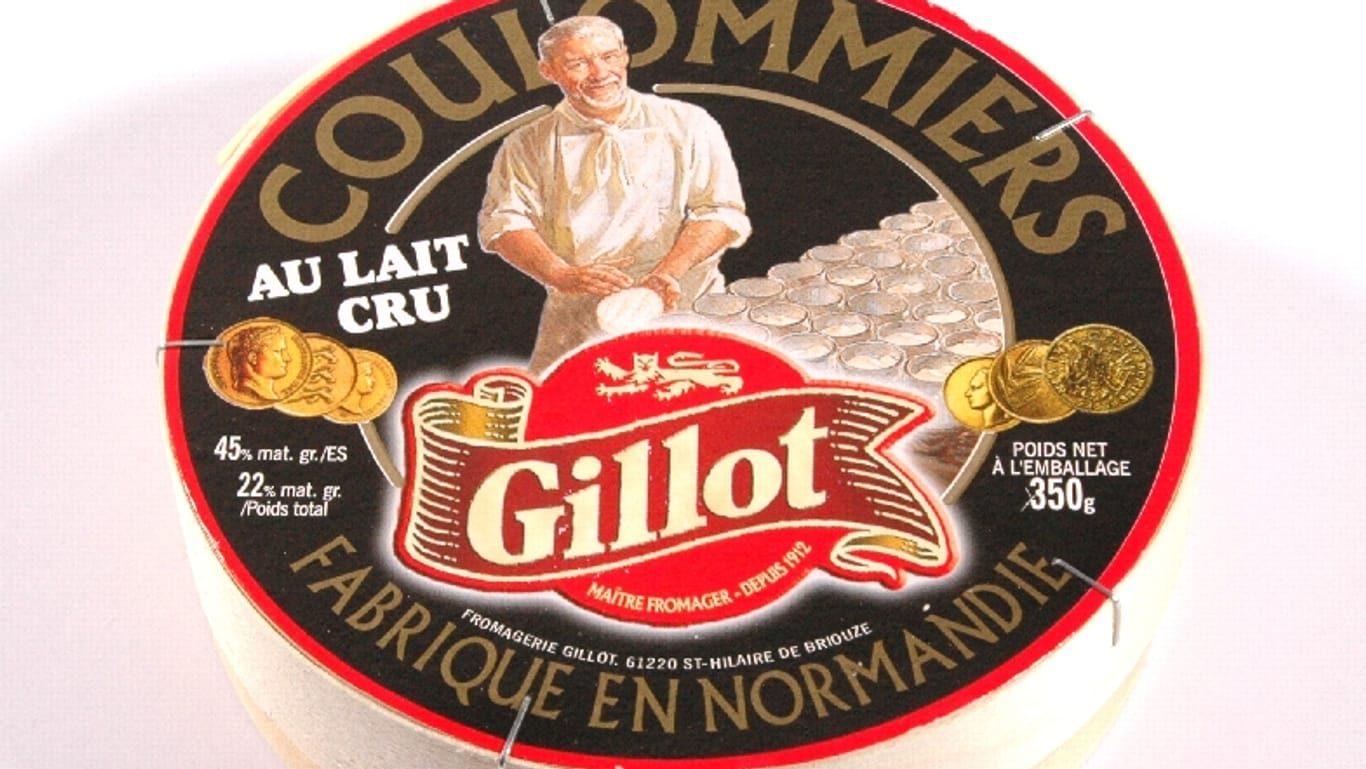 Der Rohmilchkäse "Coulommiers au lait cru" des Herstellers "Fromagerie Gillot SAS"