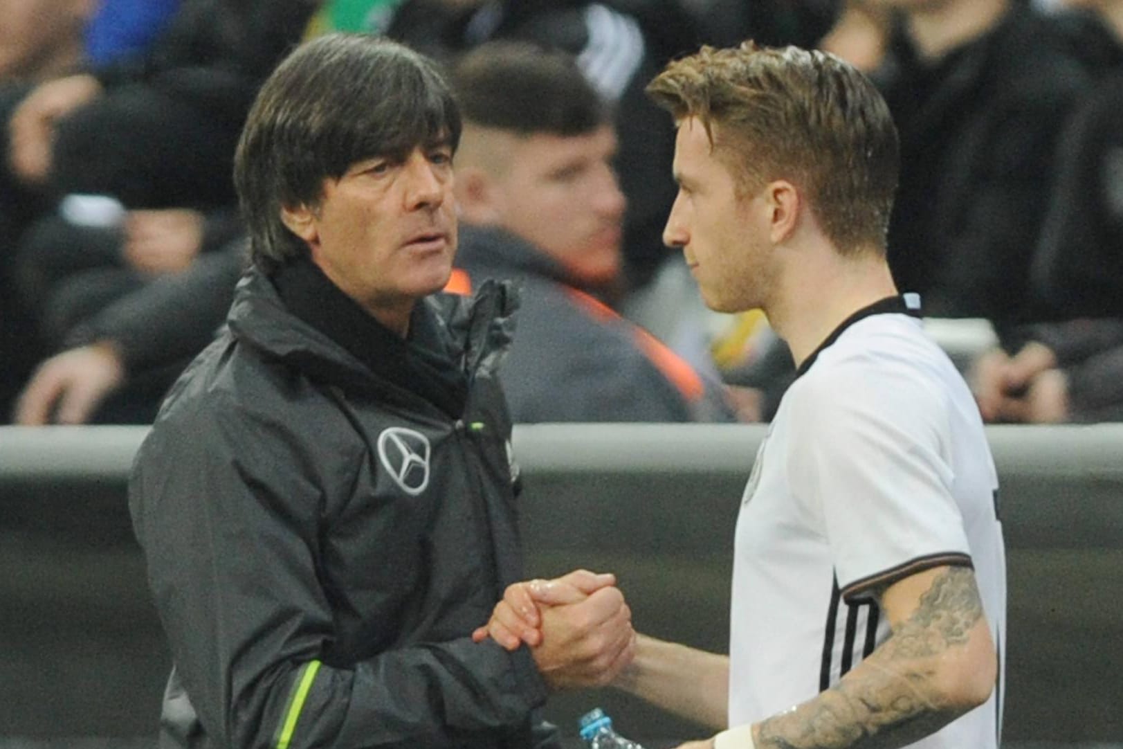 Bundestrainer Joachim Löw und Marco Reus beim 4:1-Sieg im Freundschaftsspiel gegen Italien im März 2016.