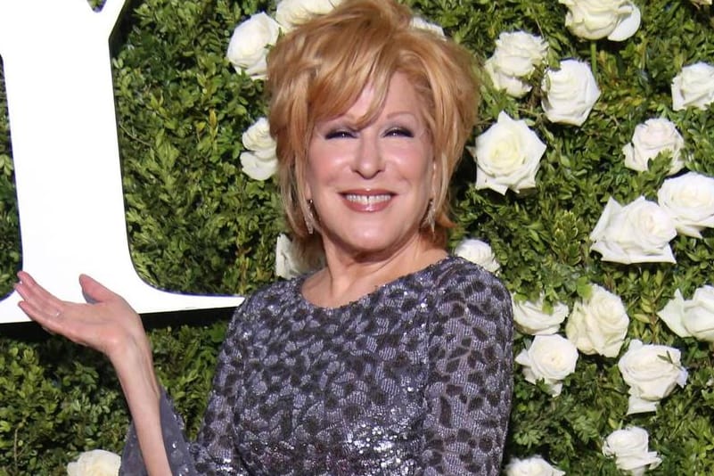 Bette Midler stahl allen mit ihrem Aussehen die Show bei den Tony Awards.
