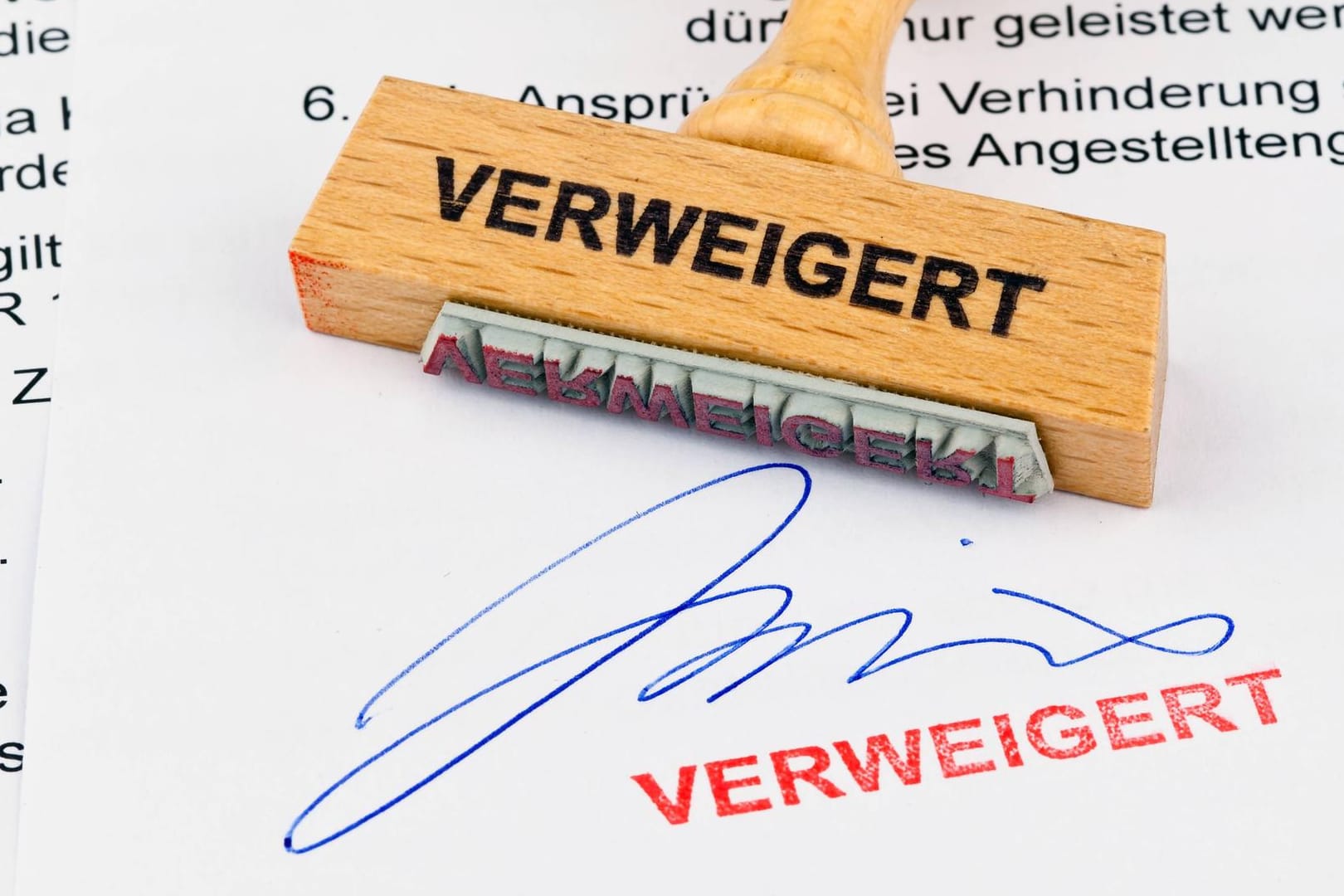 Der Bund bat andere EU-Länder um Übernahme von 72.321 Migranten, tatsächlich zurückgeführt wurden aber nur 5321 (7,3 Prozent) der betroffenen Personen (Symbolbild).