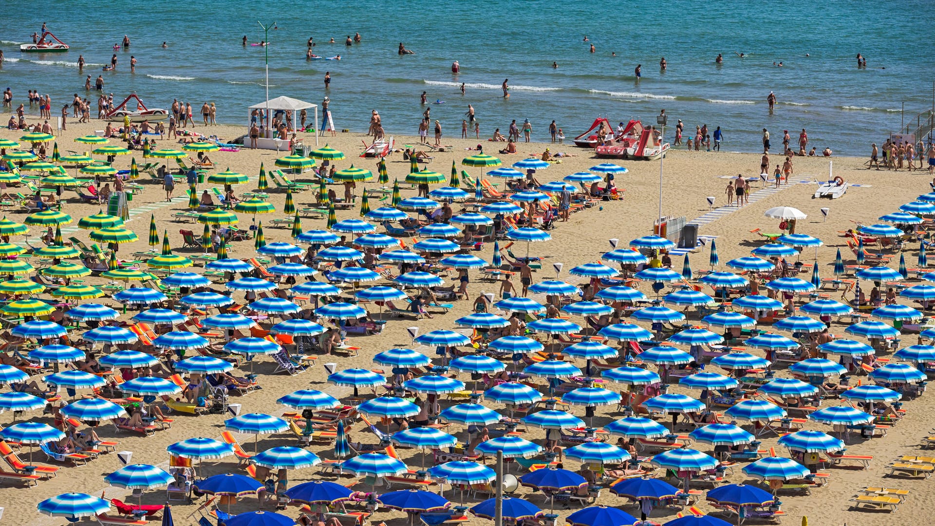 Viele deutsche Urlauber zieht es nach Rimini.