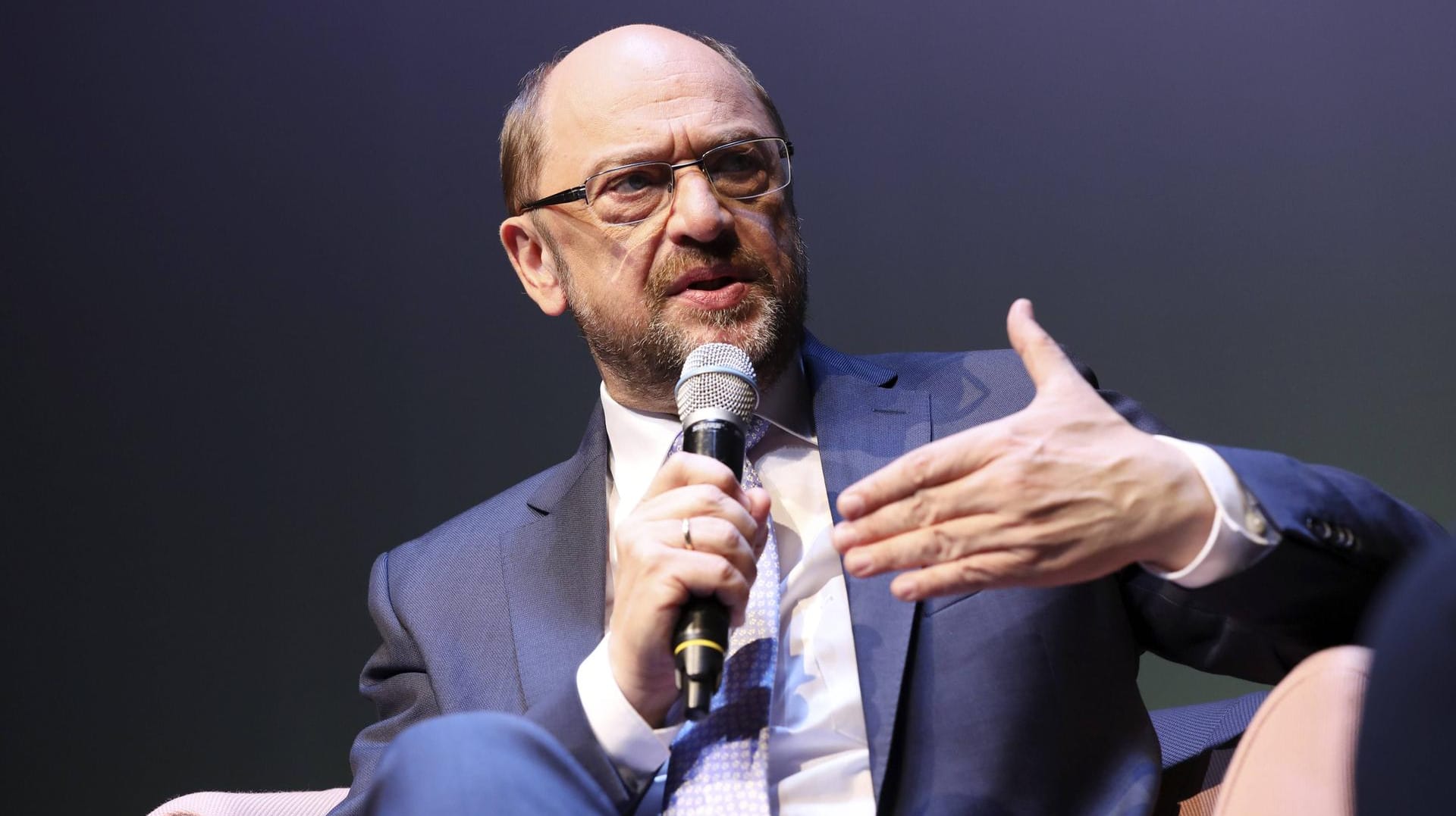 Martin Schulz beim Gesprächs-Event BRIGITTE Live im Maxim Gorki Theater.