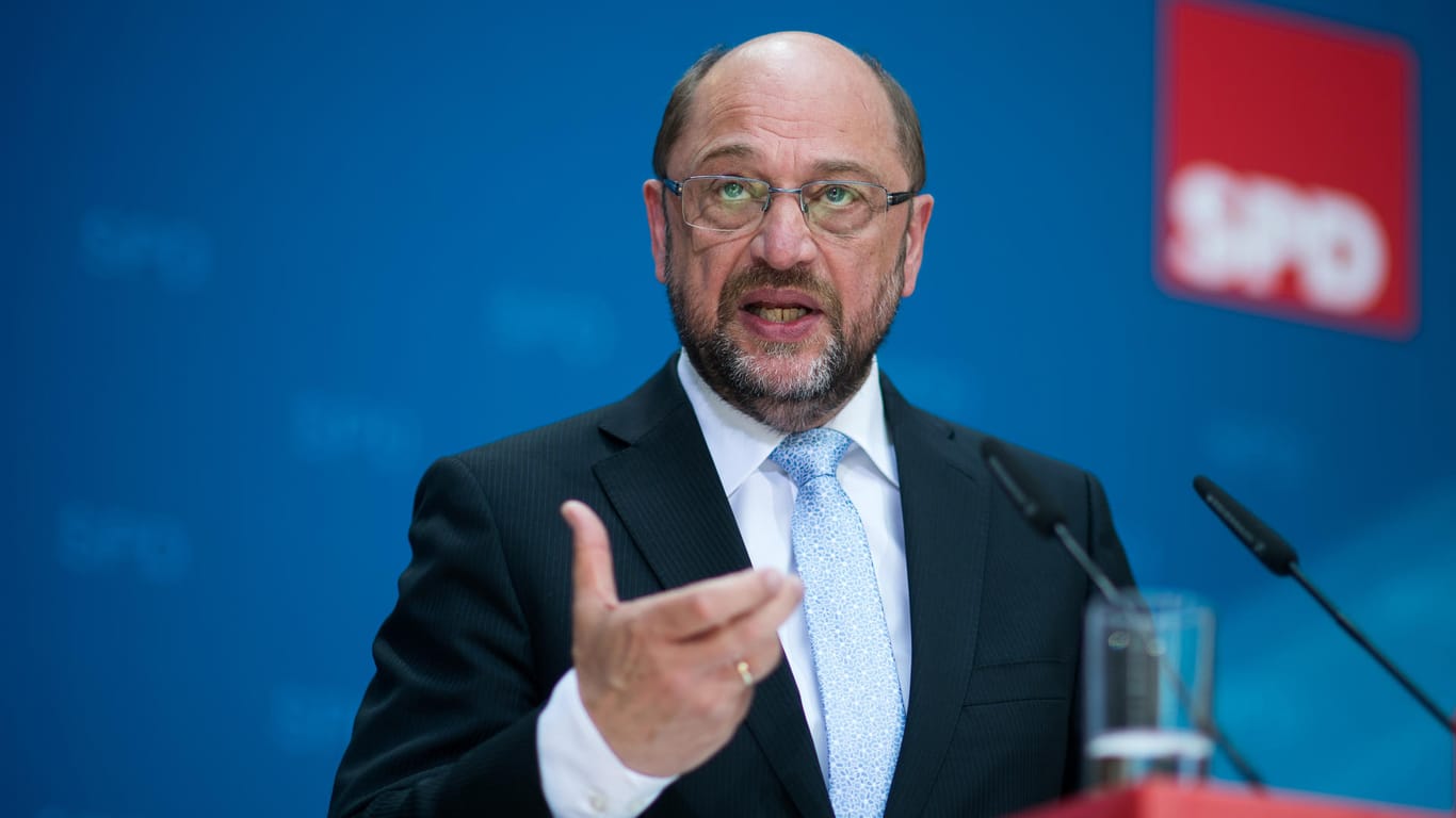 Politiker-Ranking: Martin Schulz verliert - Merkel an der Spitze