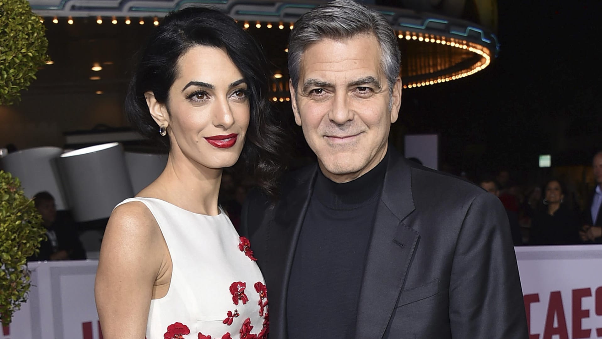 Für die Zwillinge von Amal und George Clooney herrschen höchste Sicherheitsvorkehrungen. Für die Zwillinge von Amal und George Clooney herrschen höchste Sicherheitsvorkehrungen.