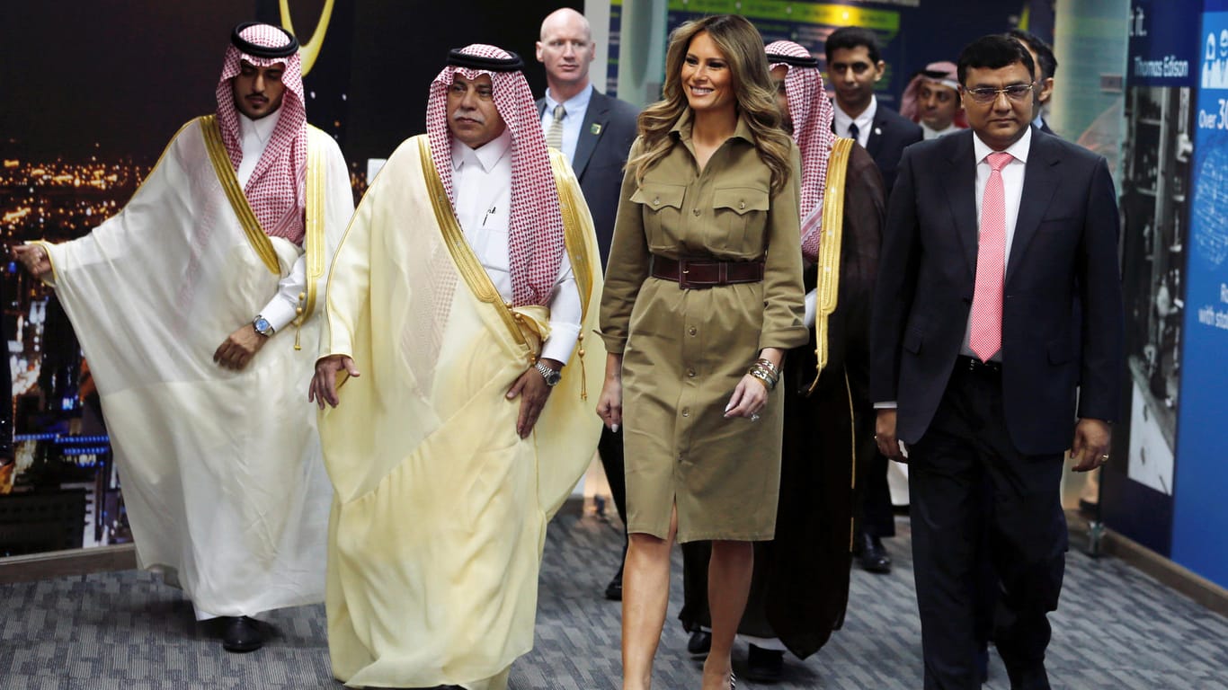 21. Mai: Melania Trump besucht das "All Women BPS & IT Centre" in Riad.