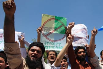 Proteste in Pakistan gegen eine Petition für die Darstellung des Propheten Mohammed auf Facebook (2010)