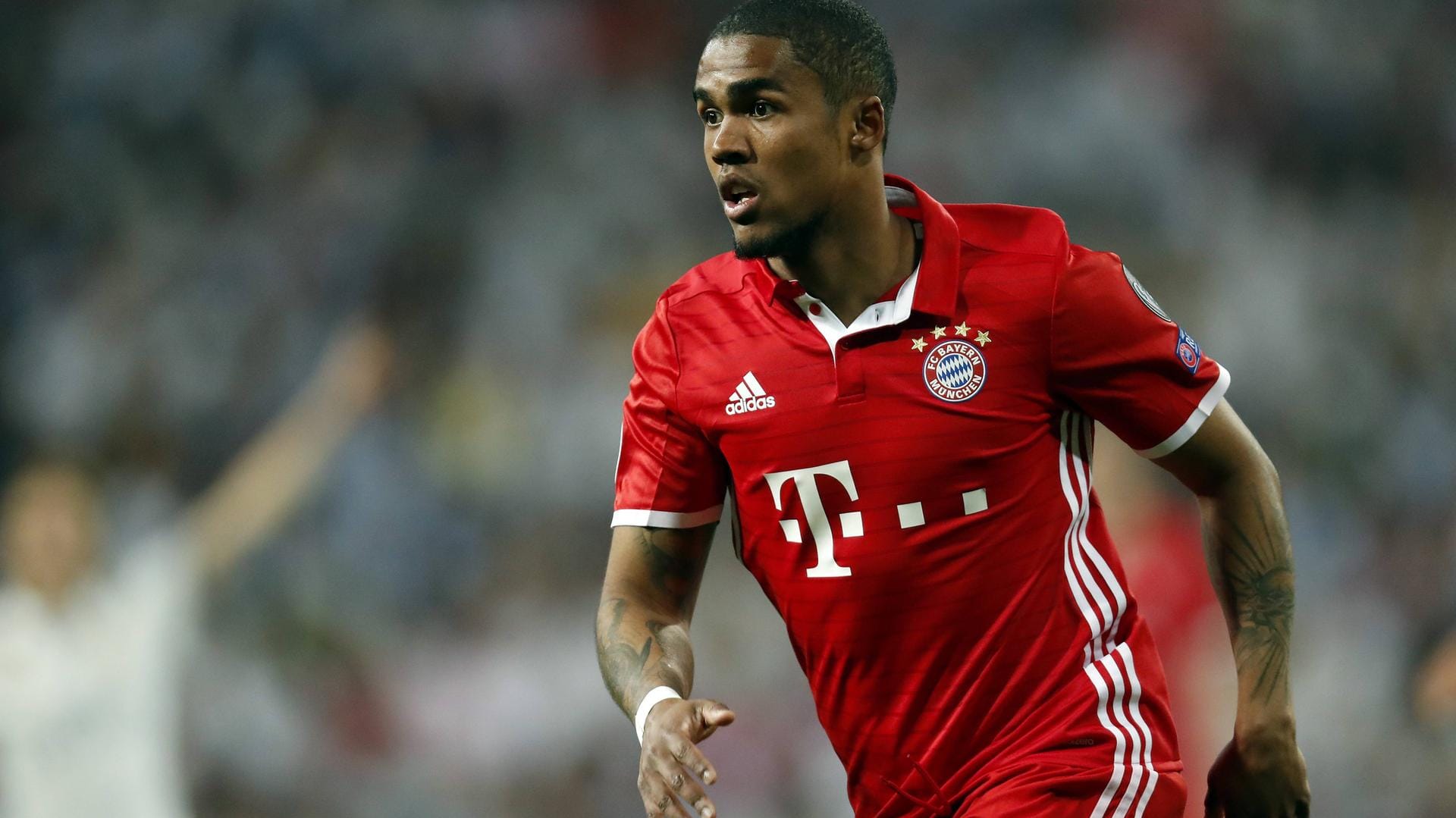 Bald nicht mehr im Bayern-Trikot? Douglas Costa.