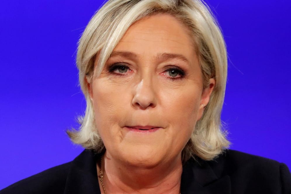 Die Rechtspopulistin Marine Le Pen ist erfreut über den Erfolg der AfD.