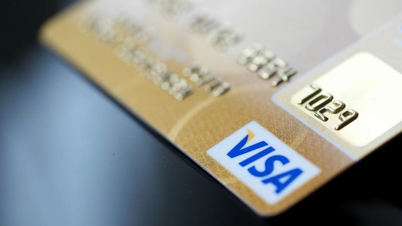 Vermieter verlangen für die Kaution eines Fahrzeugs in der Regel eine Kreditkarte.