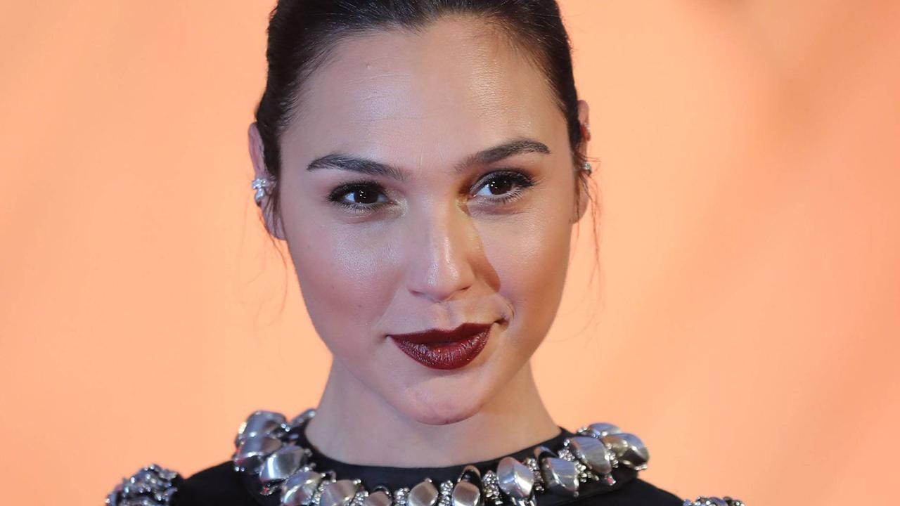 Gal Gadot macht sich wunderbar in der Rolle der Wonder Woman.