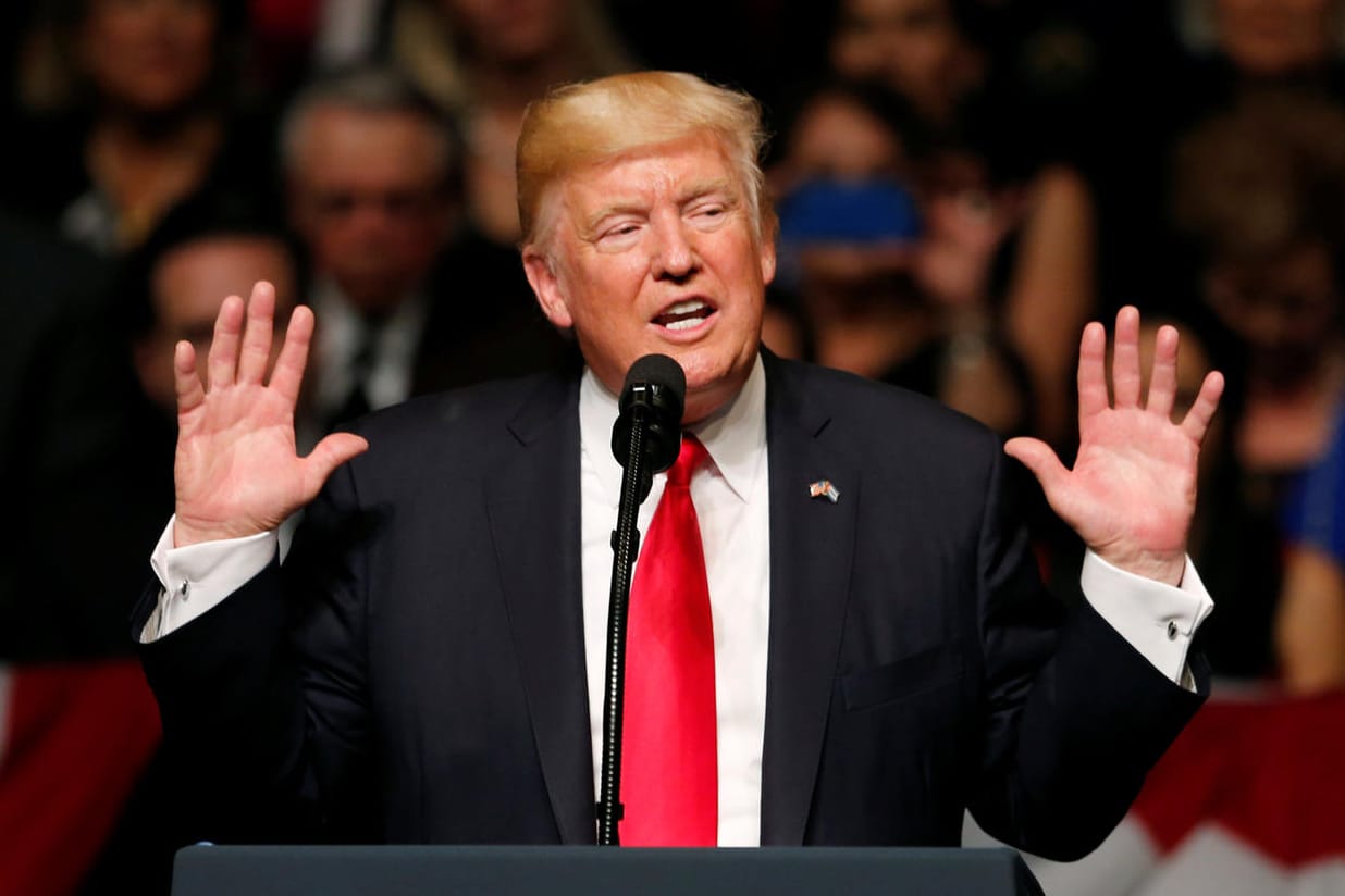 In Miami kündigte Trump am Freitag eine härtere Linie gegenüber Kuba an.