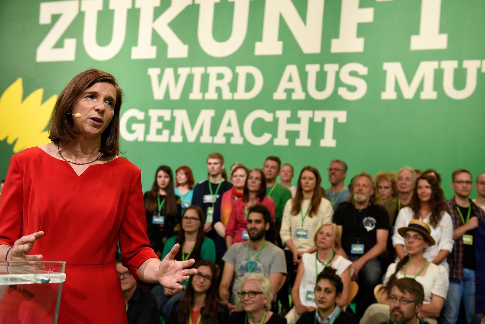 Die Grünen-Spitzenkandidatin Katrin Göring-Eckardt bei ihrer Rede im Velodrom in Berlin.