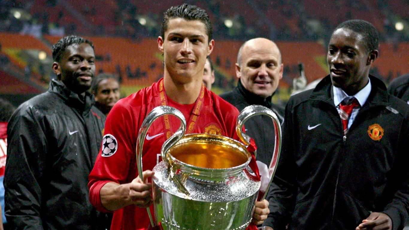 Cristiano Ronaldo gewann mit ManUnited 2008 in Finale gegen Chelsea den Champions-League-Pokal.