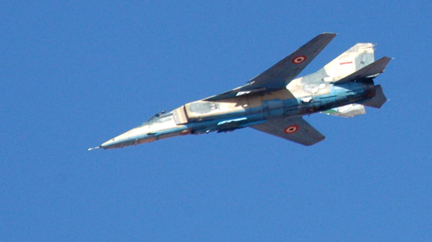 US-Militär schießt syrischen Bomber ab US-Militär schießt syrischen Bomber ab