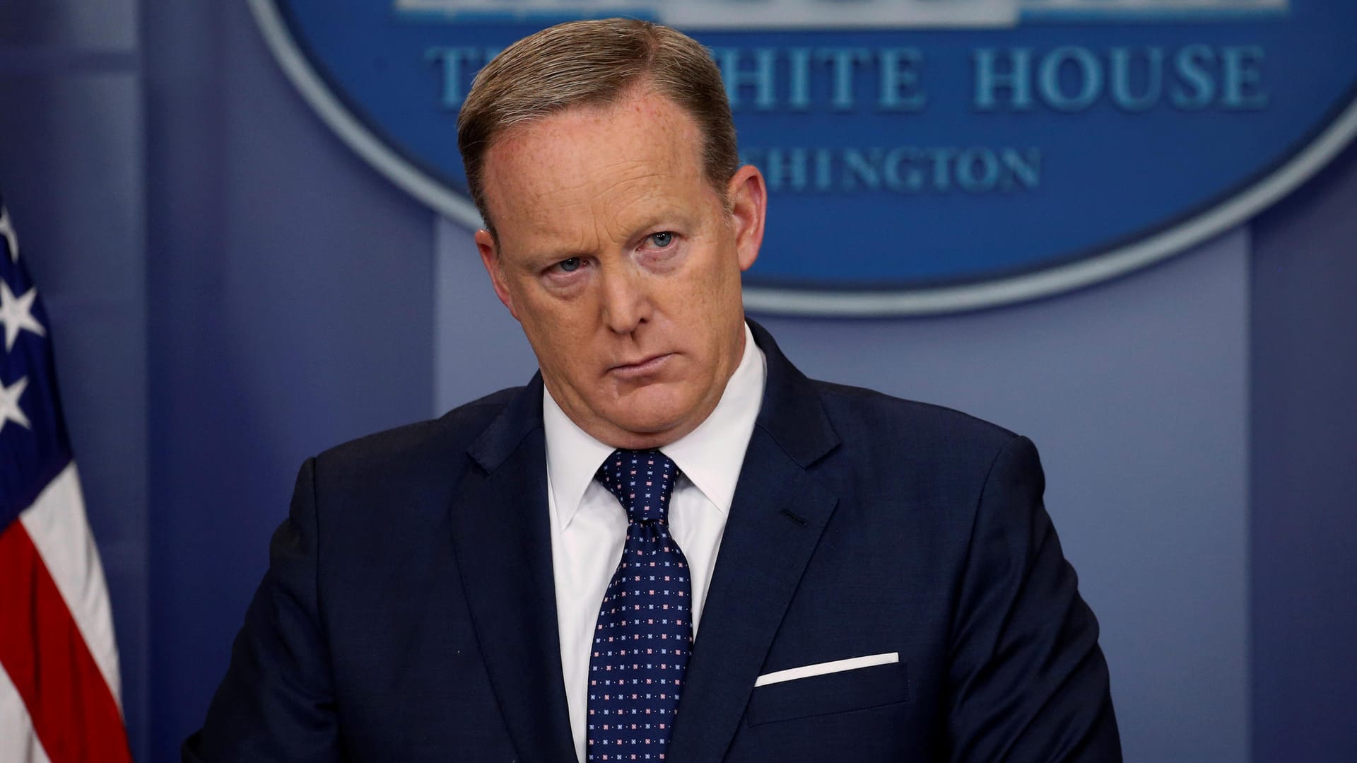 Sean Spicer soll in Zukunft keine Pressekonferenzen mehr im Weißen Haus führen. Sean Spicer soll in Zukunft keine Pressekonferenzen mehr im Weißen Haus führen.