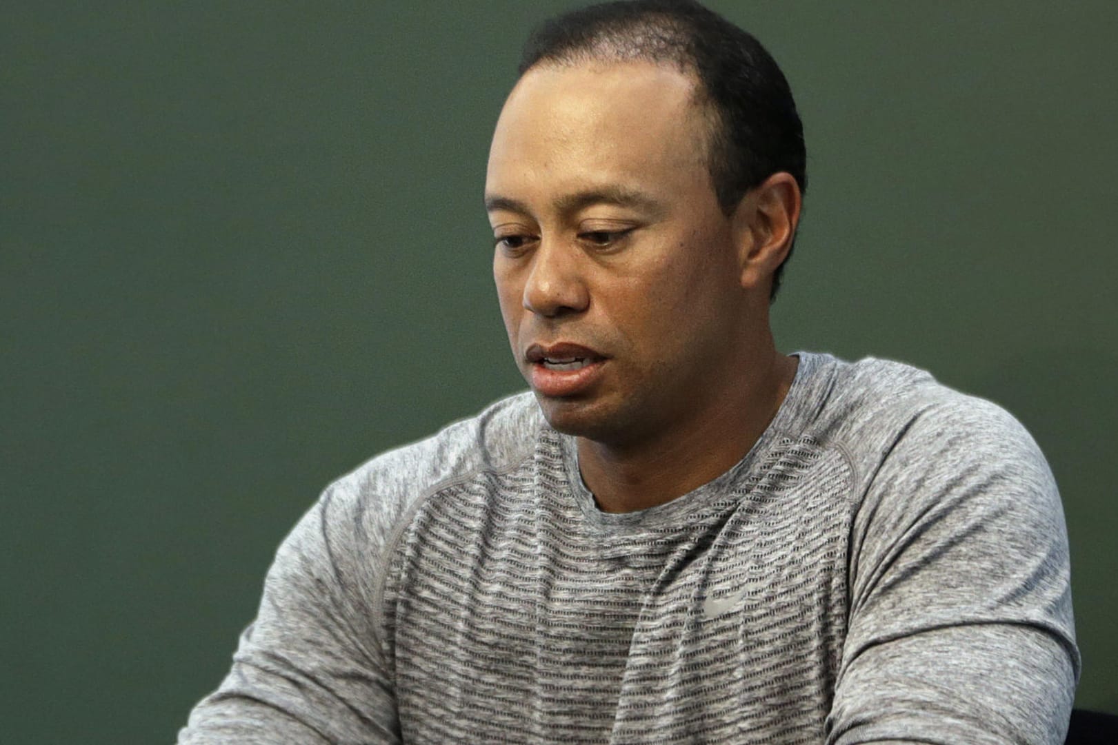 Tiger Woods wurde kürzlich in einem wirren Zustand von der Polizei angehalten und festgenommen: Mittlerweile hat er sich für seinen Aussetzer entschuldigt.