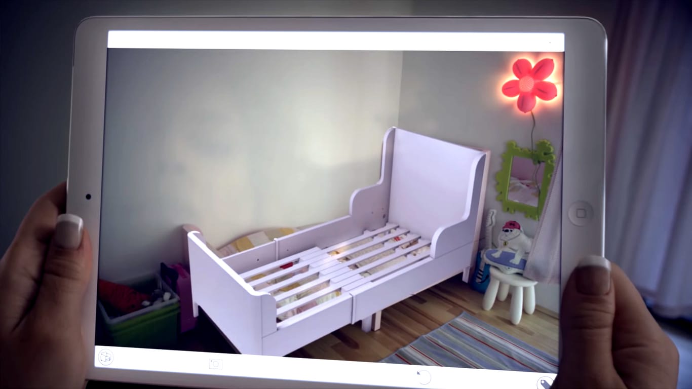 Ikea App mit virtuellem Kinderbett auf einem iPad