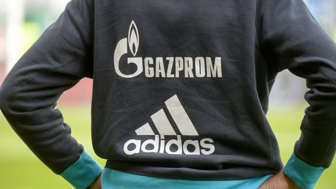 Adidas verlängert den 2018 auslaufenden Ausrüster-Vertrag mit Schalke 04 nicht.