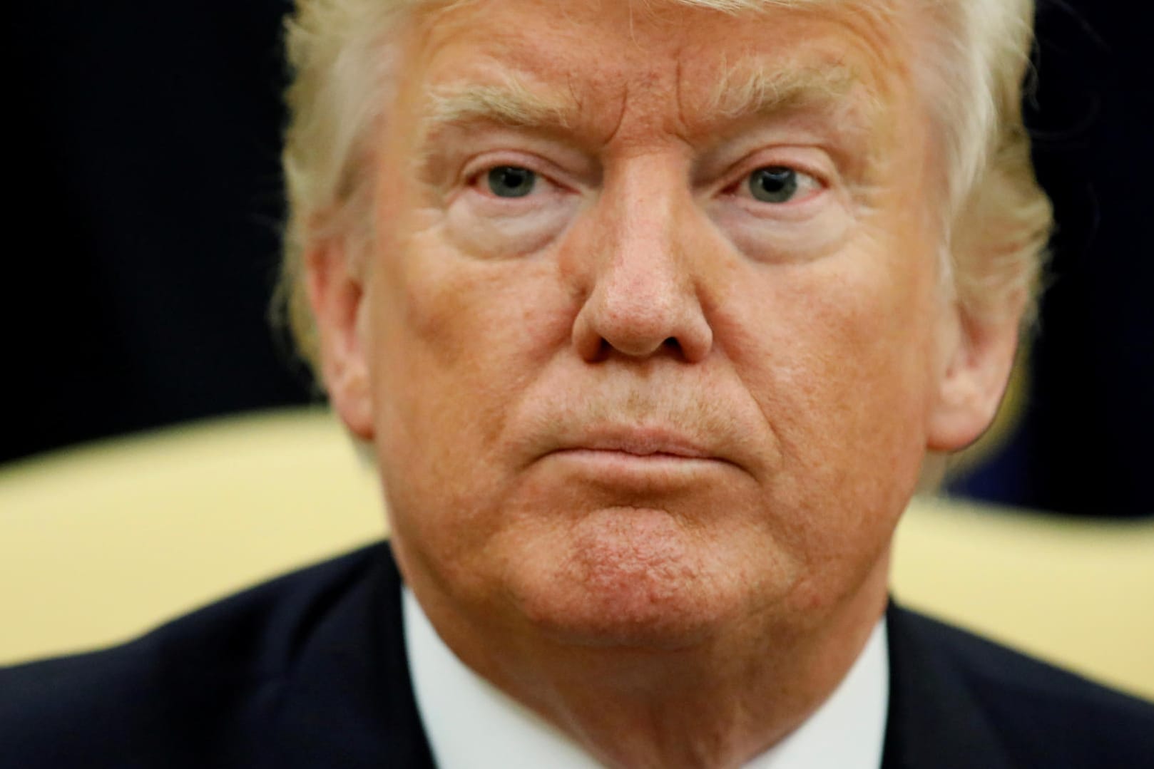 Während eines Staatstreffens mit dem ukrainischen Präsidenten Poroshenko nannte US-Präsident Trump im Zusammenhang mit dem Tod Otto Warmbiers Nordkorea ein "brutales Regime".