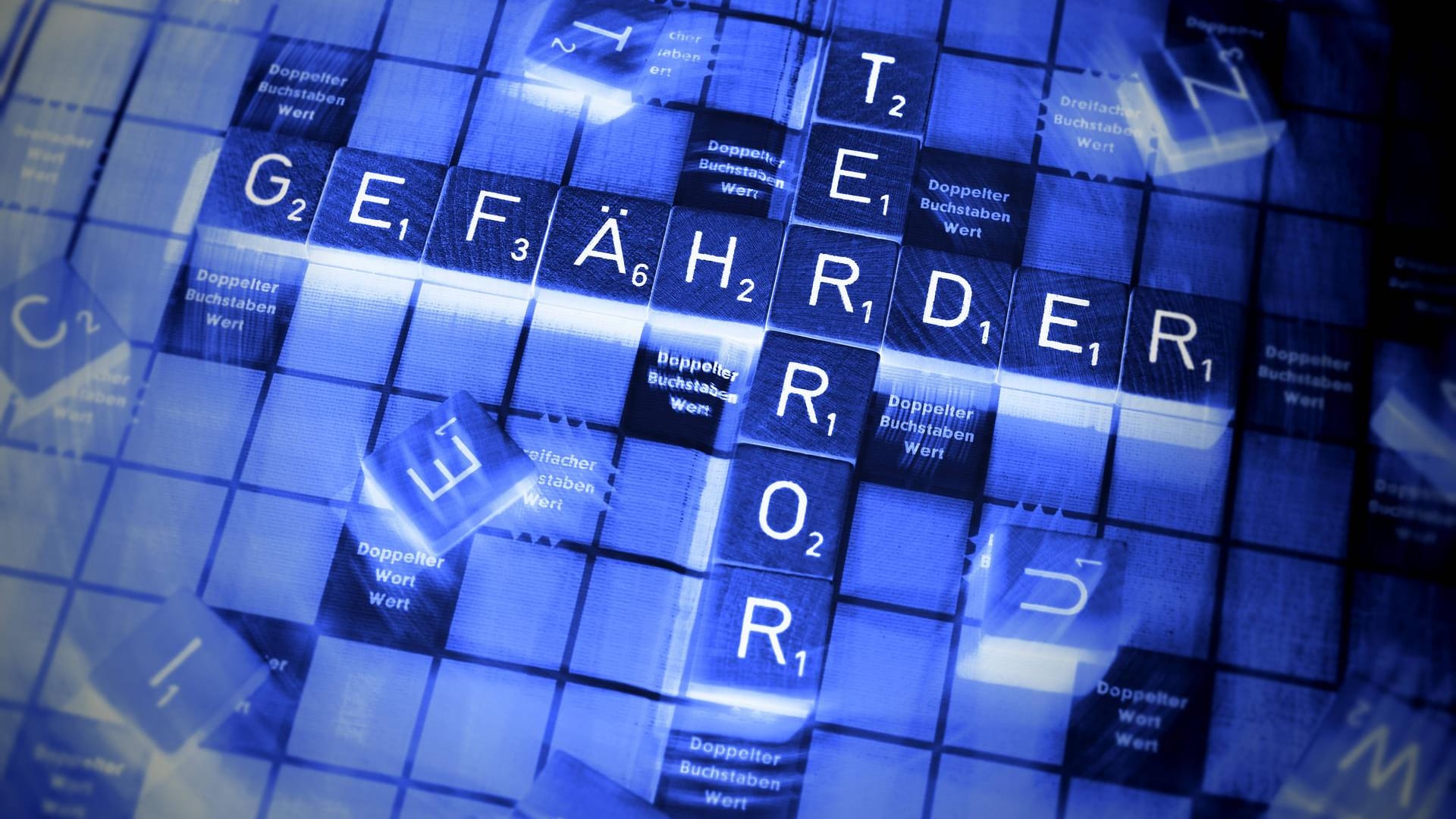 Im Konflikt um die Vorratsdatenspeicherung wird oft mit diesen Begriffen argumentiert. Im Konflikt um die Vorratsdatenspeicherung wird oft mit diesen Begriffen argumentiert.