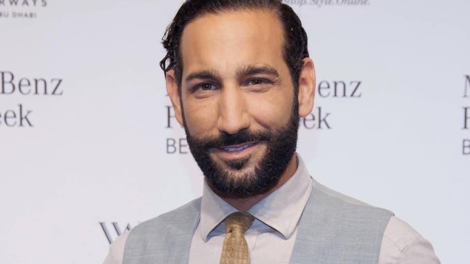 Massimo Sinató hat nur Augen für seine Frau.