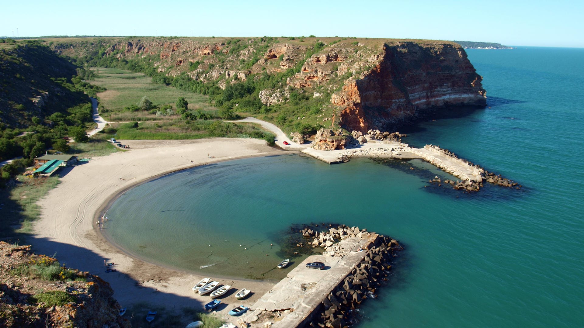 Der sichelförmige Strand Bolata am Kap Kaliakra